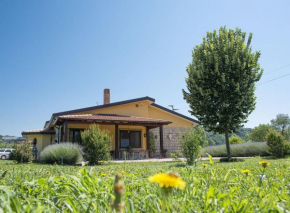 Гостиница Country House Case Di Stratola, Монтелла